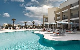 Resort La Battigia Beach & Spa